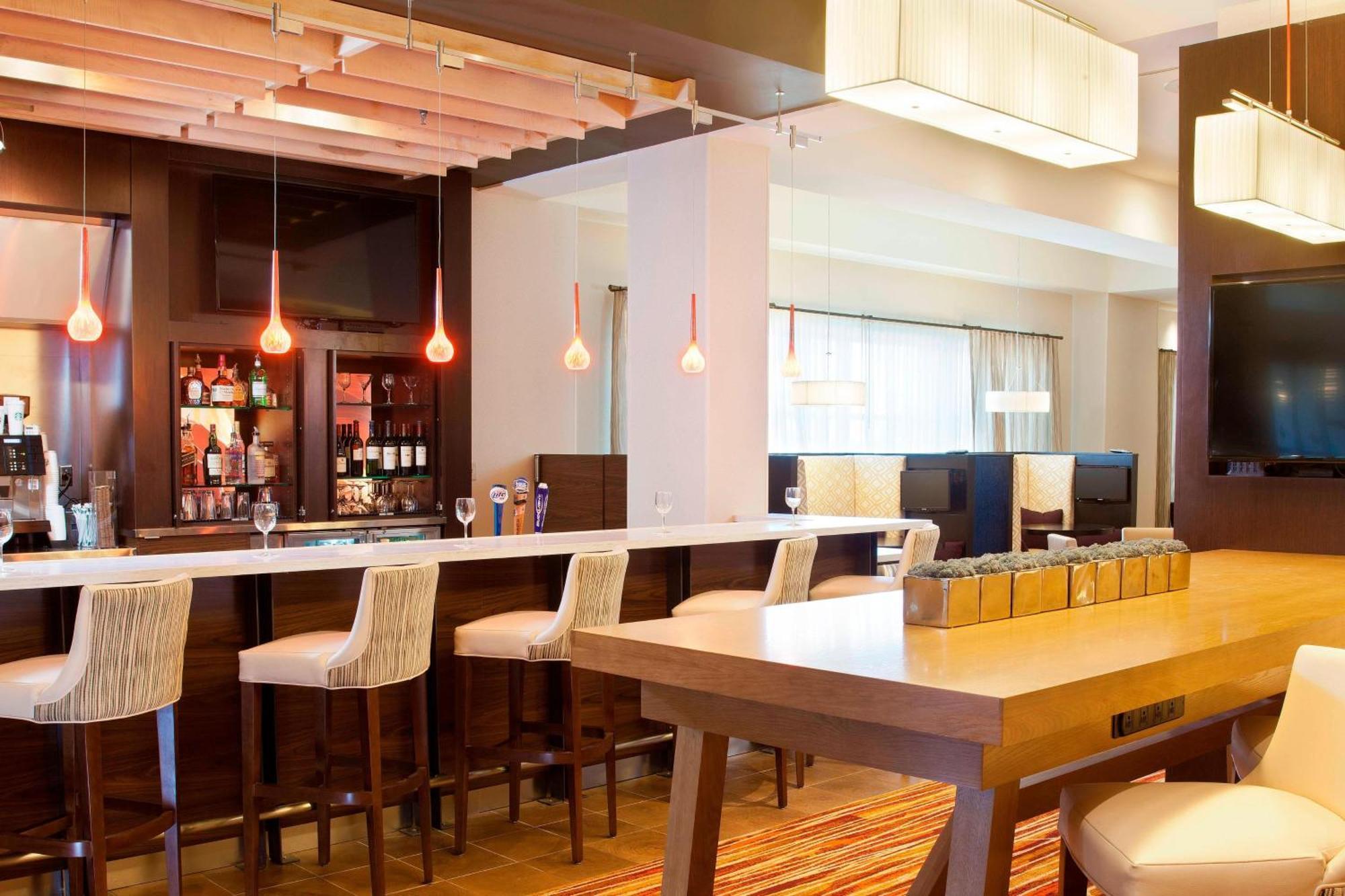 Courtyard By Marriott Hotel 4*